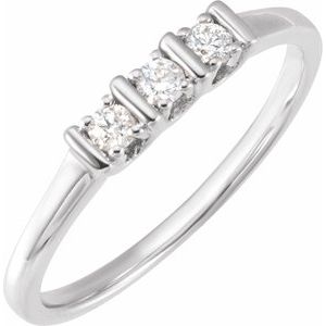 1/6 CTW Natural Diamond Three-Stone Ring (Style 689080)