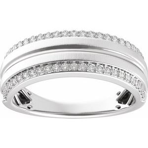 14K Gold 1/2 CTW Tapered Diamond Wedding Band
