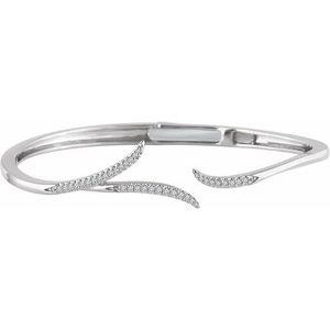 1/4 Ctw Natural Diamond Hinged Cuff Bracelet (Style 652905)