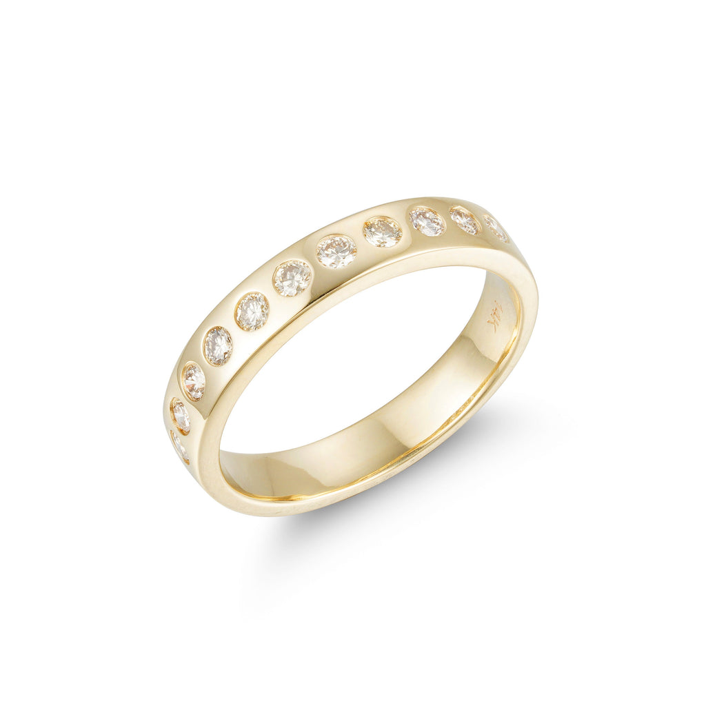 Chic Bezel Ring